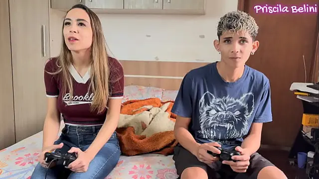 I enjoyed sitting on my stepbrother's dick when my stepmother left &lpar;complete on RED&rpar;