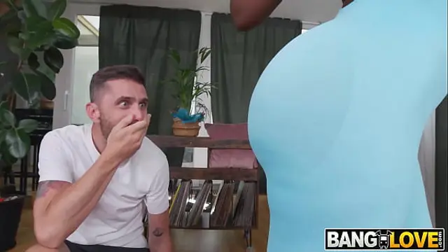 Black Yoga Luv Lexi Luv&comma; Mad Bundy