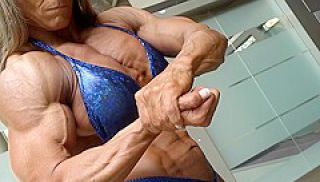 Maria Mikola Female Muscle