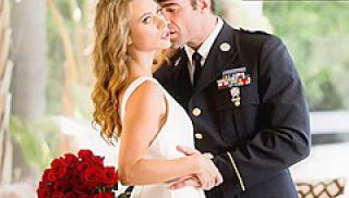 Beauty Anya Olsen Passionatly Makes Love To Soldier